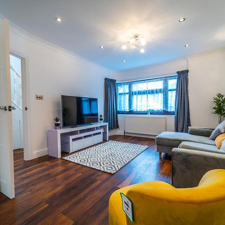 Modern Spacious 4 Bed Hayes Home With Free Parking Bagian luar foto