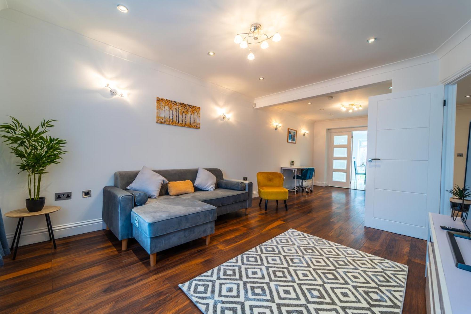 Modern Spacious 4 Bed Hayes Home With Free Parking Bagian luar foto