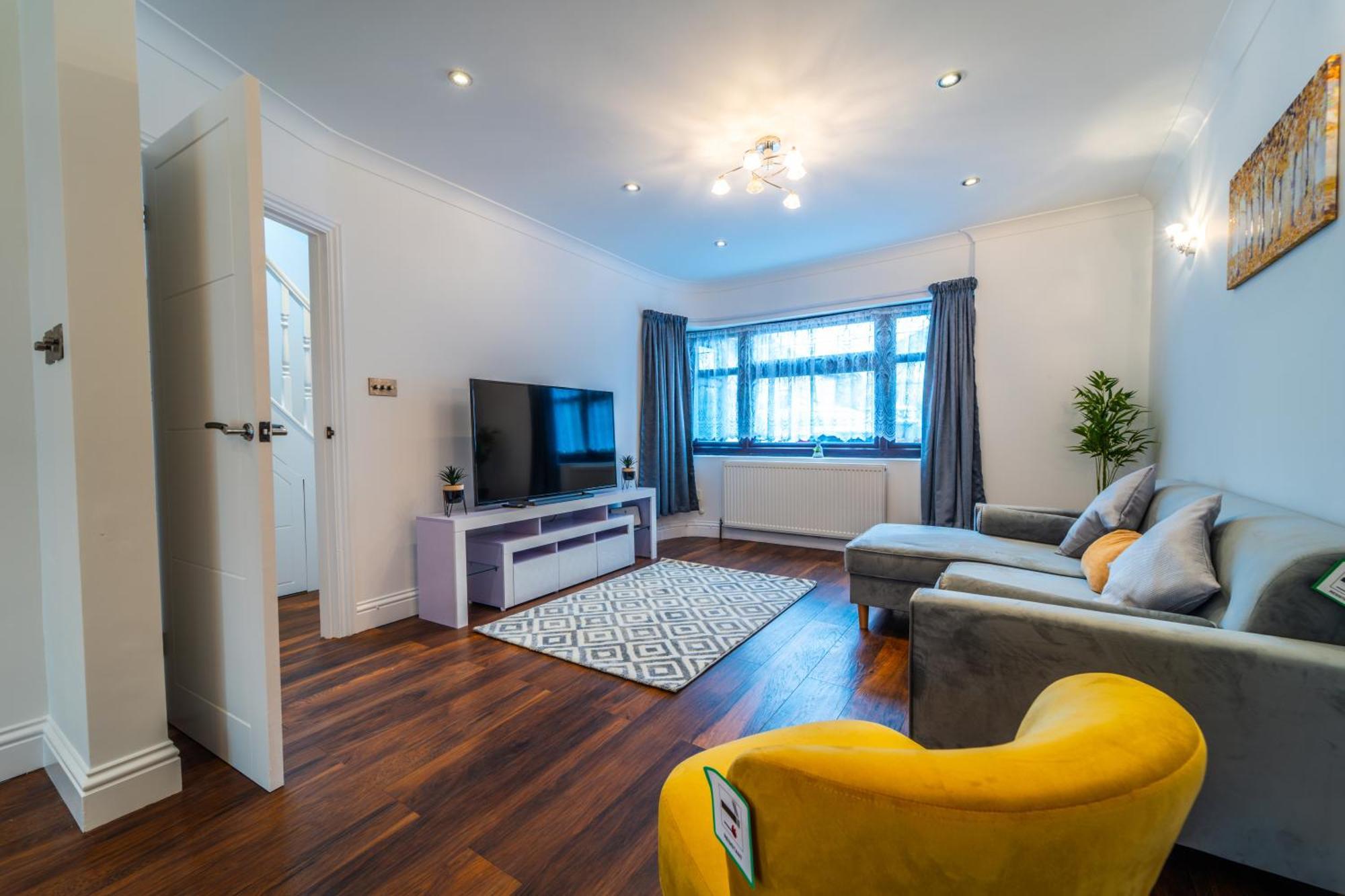 Modern Spacious 4 Bed Hayes Home With Free Parking Bagian luar foto